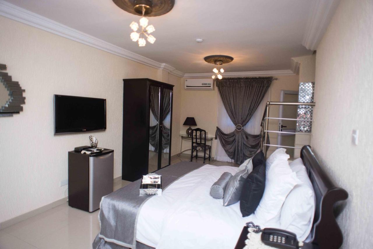 The Ritzz Exclusive Guest House Accra Bagian luar foto